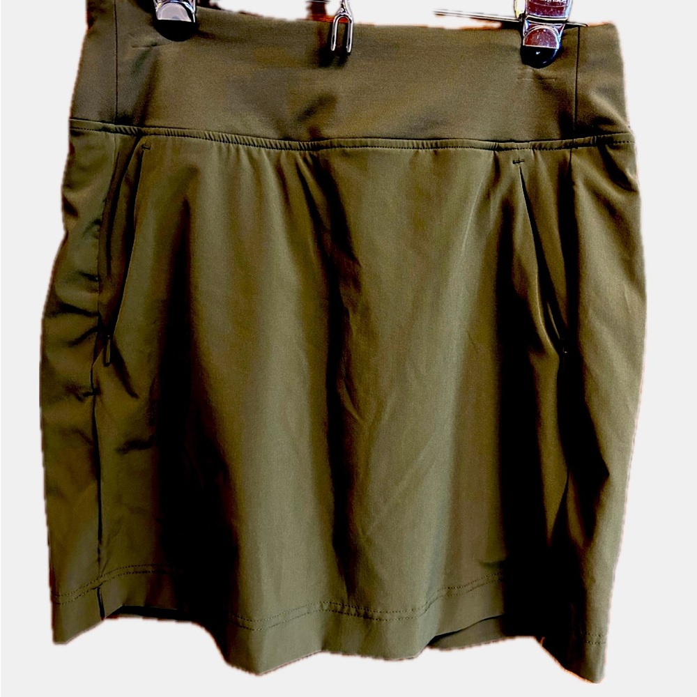 Athletic Works green skort womens size small
